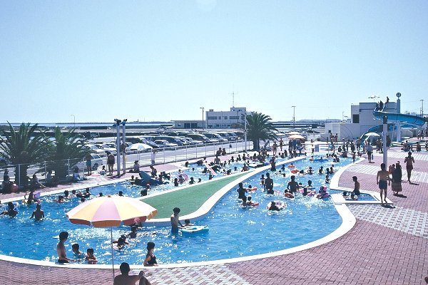 シーサイドプール地頭方