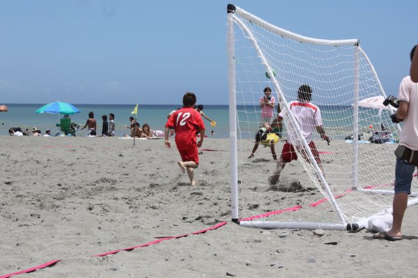 ビーチサッカー
